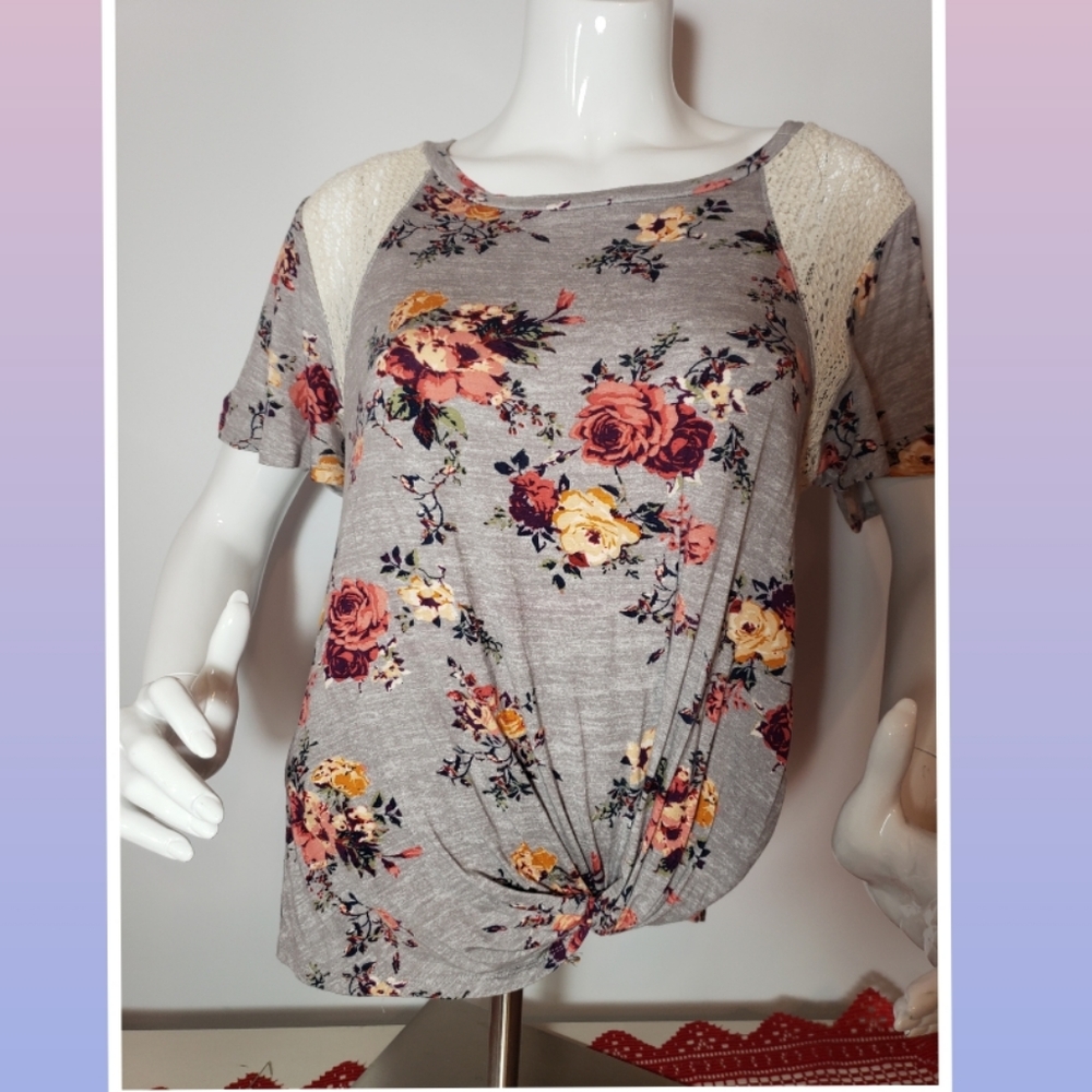 🌷Rewind flower Blouse🌷